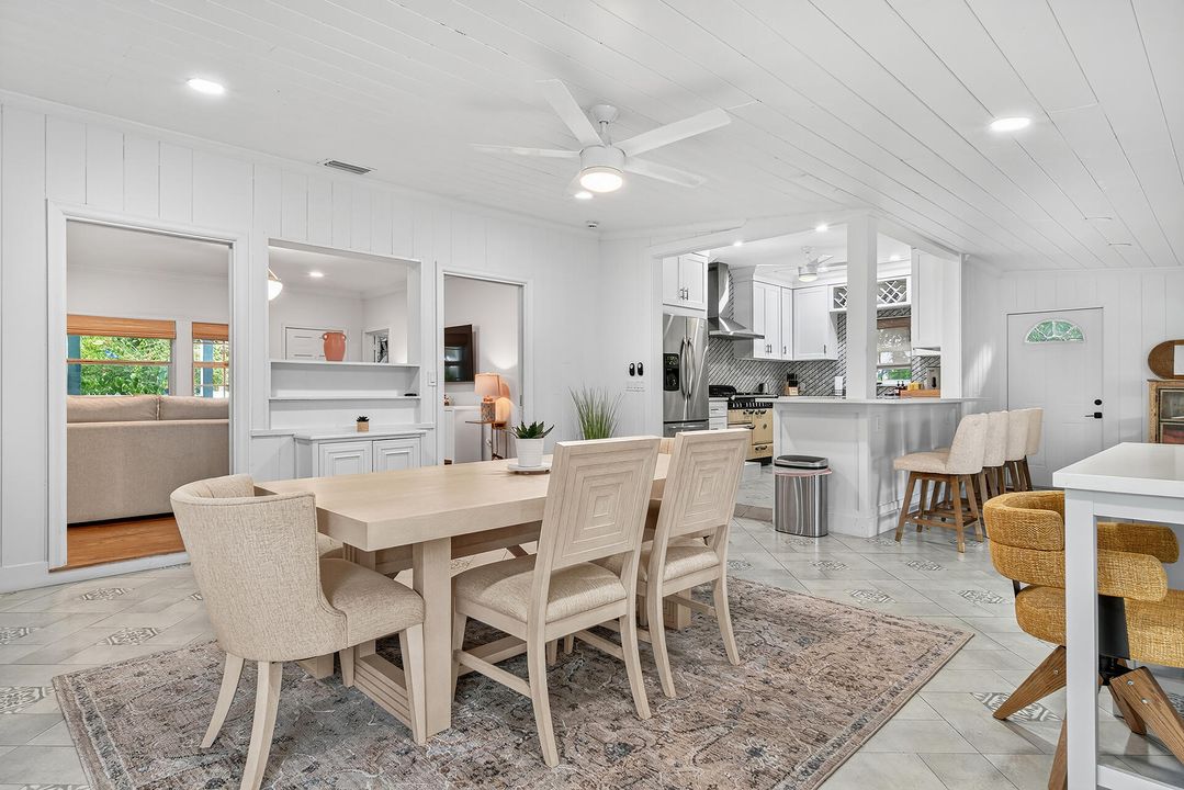 For Sale: $1,245,000 (3 beds, 2 baths, 1772 Square Feet)