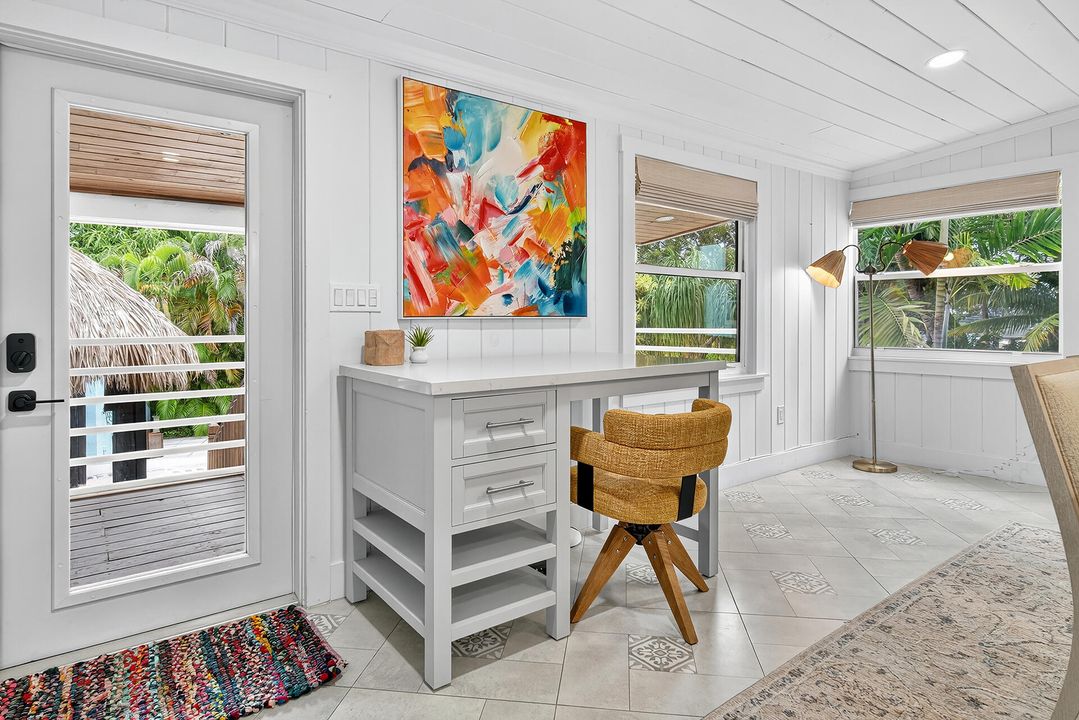 For Sale: $1,245,000 (3 beds, 2 baths, 1772 Square Feet)