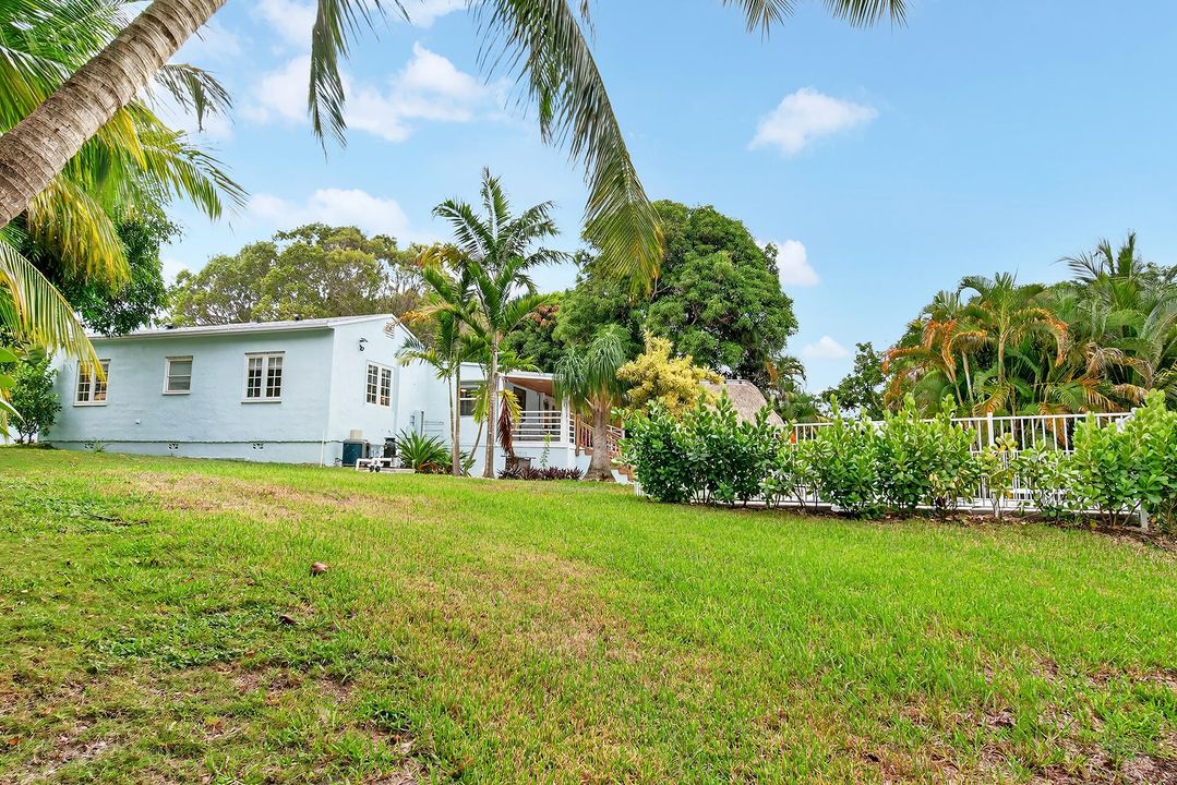 For Sale: $1,245,000 (3 beds, 2 baths, 1772 Square Feet)