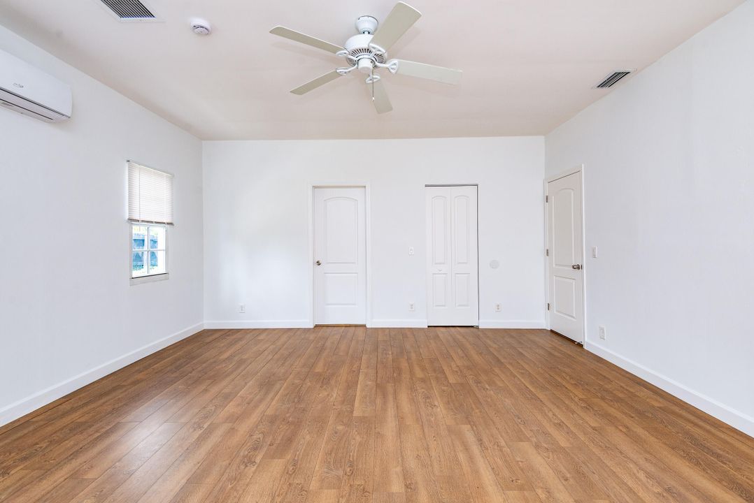 Под контрактом: $3,700 (3 спален, 2 ванн, 1671 Квадратных фут)