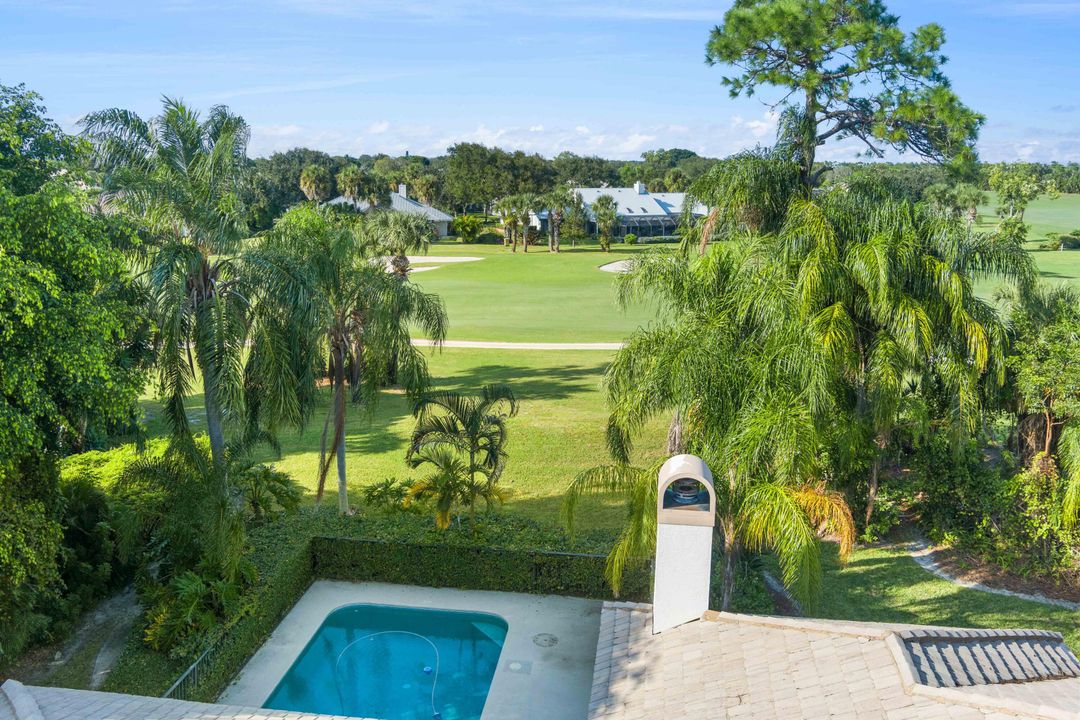 For Sale: $915,000 (4 beds, 4 baths, 3237 Square Feet)