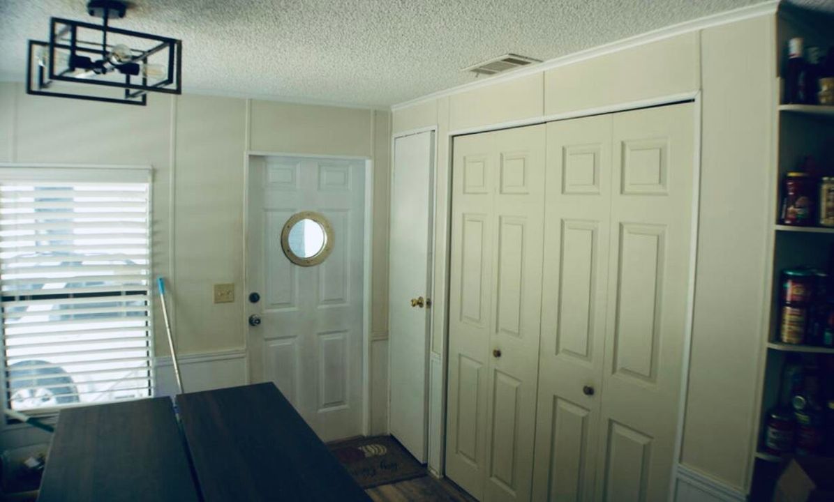 待售: $350,000 (3 贝兹, 3 浴室, 1885 平方英尺)