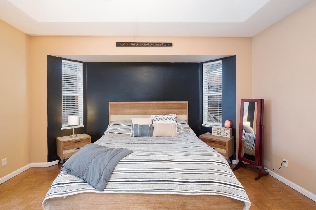 For Sale: $530,000 (4 beds, 2 baths, 2369 Square Feet)