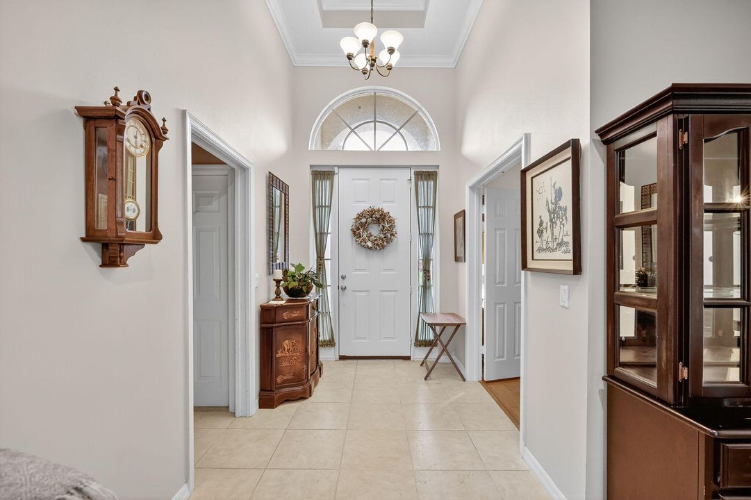 For Sale: $875,000 (2 beds, 2 baths, 1817 Square Feet)