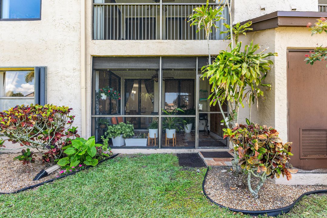 En Venta: $325,000 (2 camas, 2 baños, 1128 Pies cuadrados)