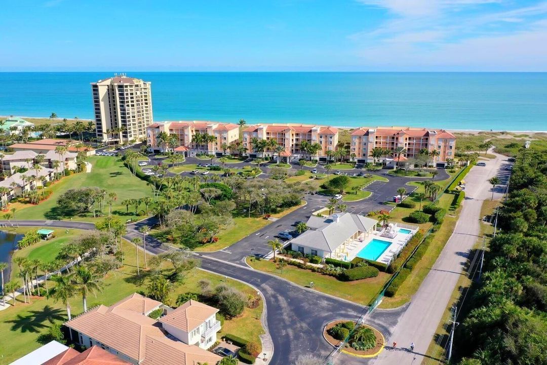 For Sale: $875,000 (2 beds, 2 baths, 1817 Square Feet)