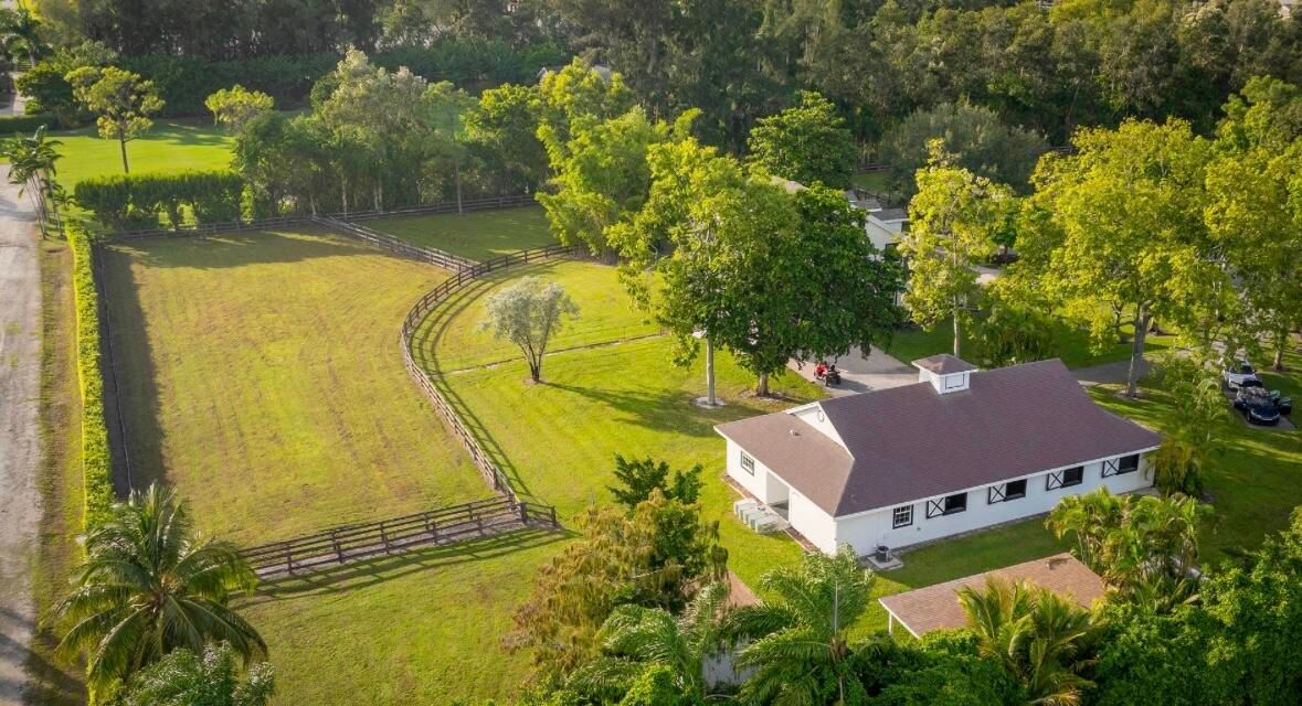 En Renta: $13,500 (6 camas, 4 baños, 3928 Pies cuadrados)