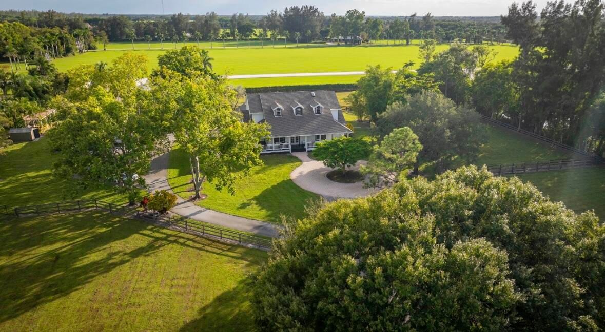 En Renta: $13,500 (6 camas, 4 baños, 3928 Pies cuadrados)