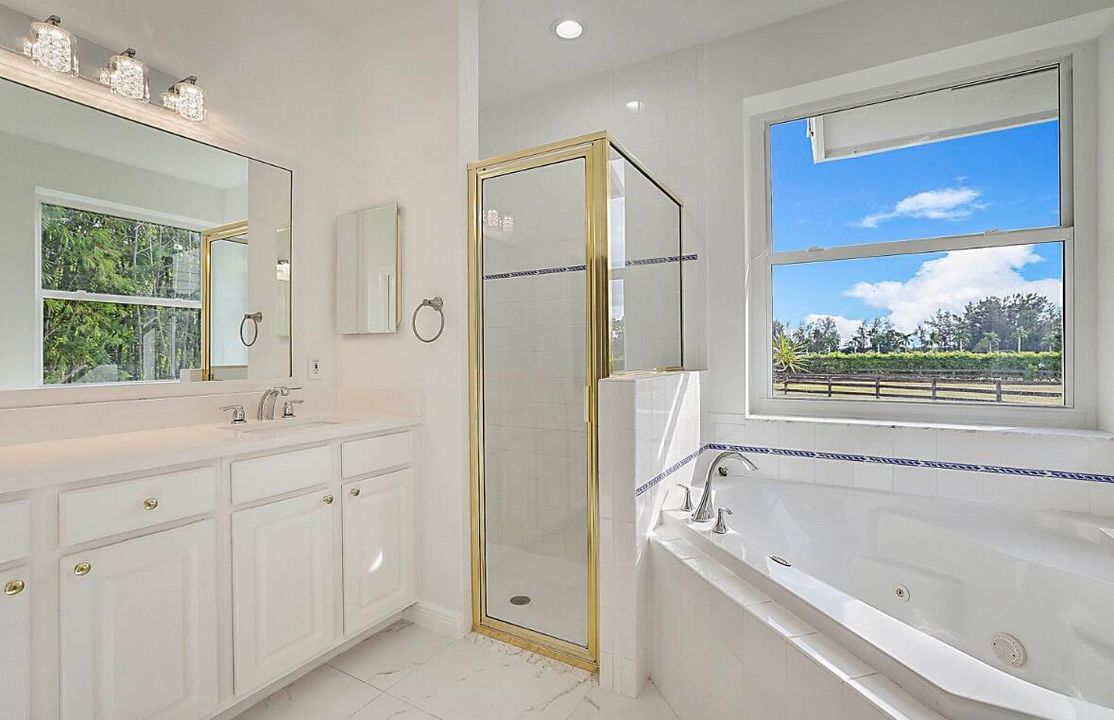 En Renta: $13,500 (6 camas, 4 baños, 3928 Pies cuadrados)