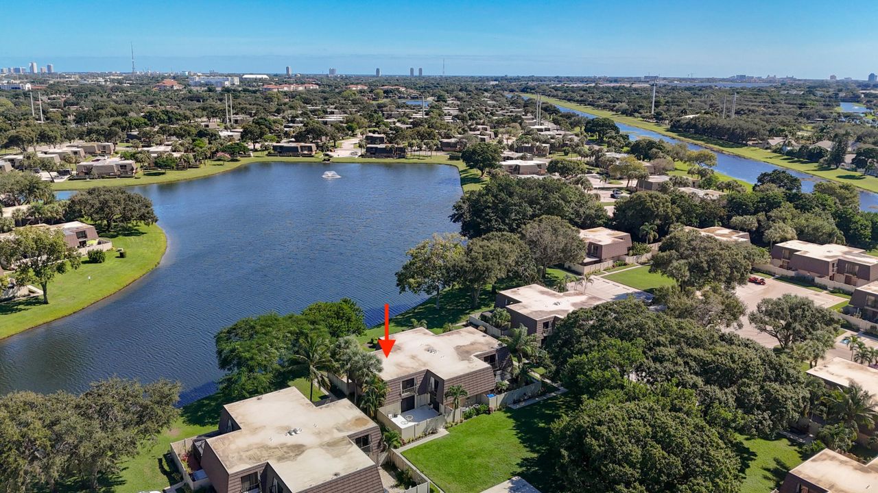 En Venta: $295,000 (2 camas, 2 baños, 1236 Pies cuadrados)