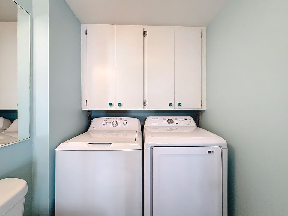 En Venta: $295,000 (2 camas, 2 baños, 1236 Pies cuadrados)