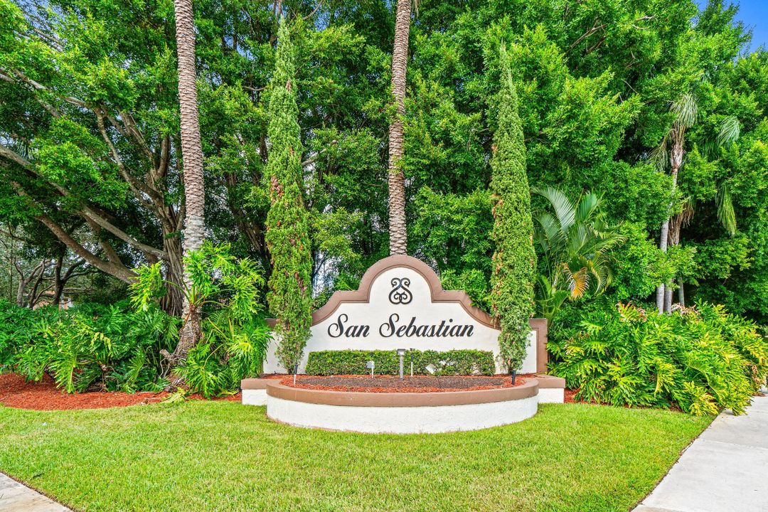 For Sale: $475,000 (2 beds, 2 baths, 1261 Square Feet)