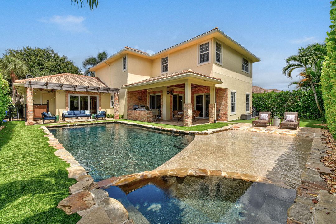 Active With Contract: $1,850,000 (5 beds, 4 baths, 3642 Square Feet)