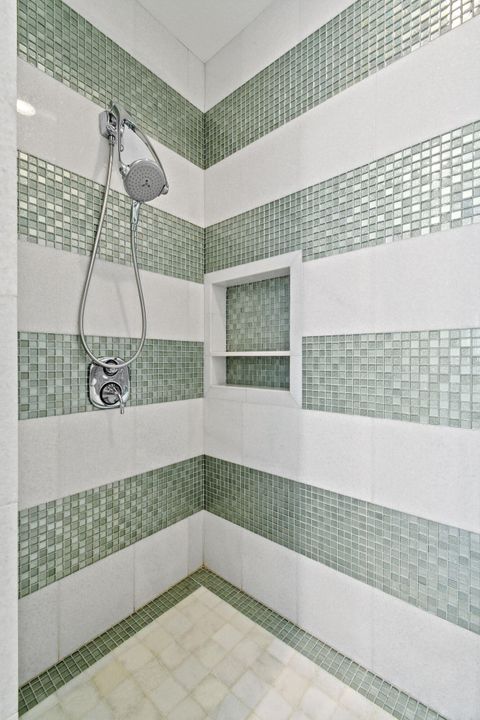 Active With Contract: $1,850,000 (5 beds, 4 baths, 3642 Square Feet)