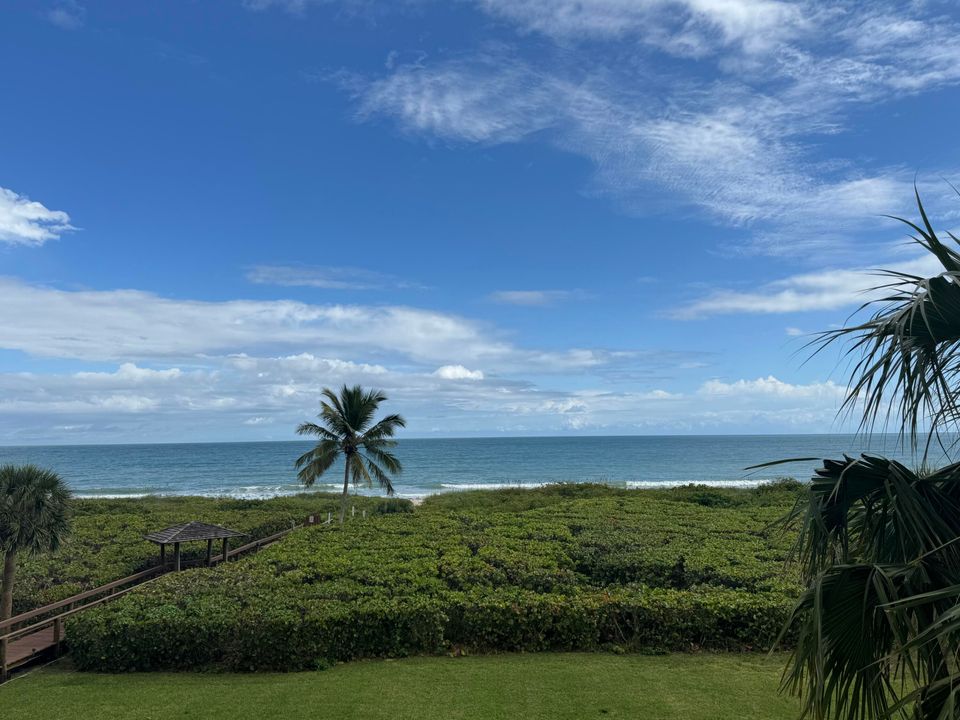 В аренду: $5,000 (2 спален, 2 ванн, 1040 Квадратных фут)