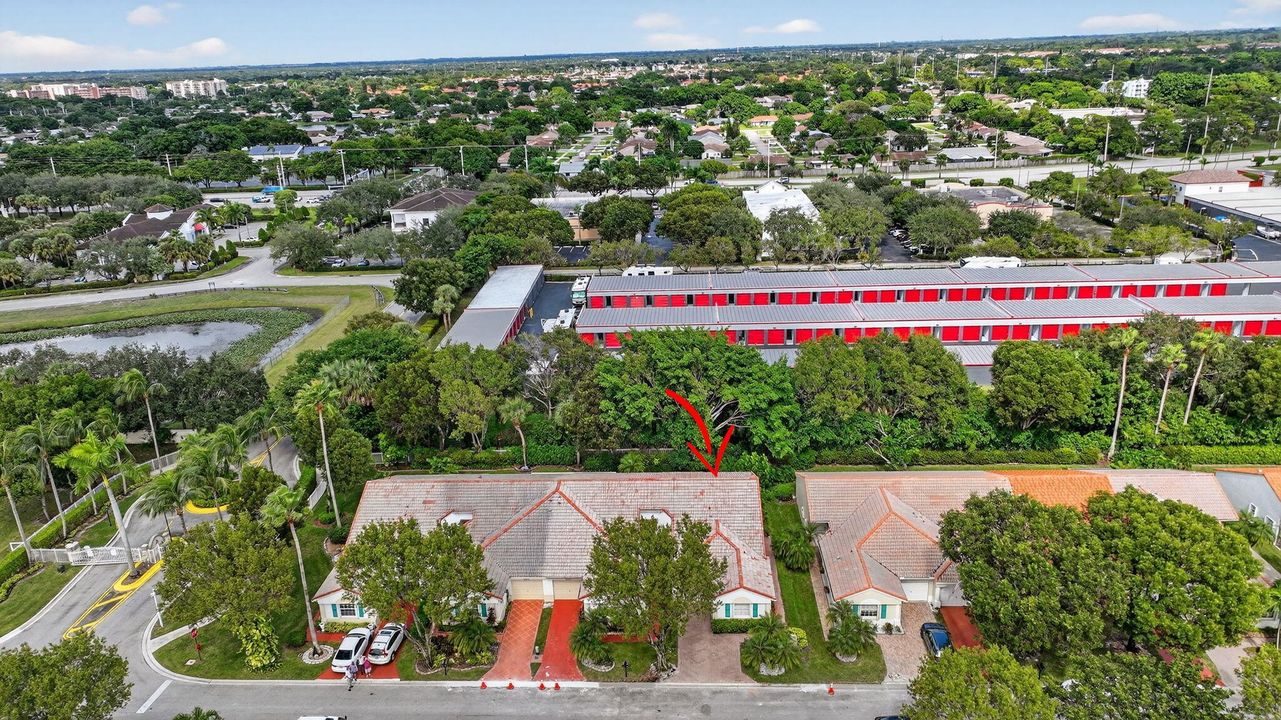 待售: $370,000 (3 贝兹, 2 浴室, 1555 平方英尺)