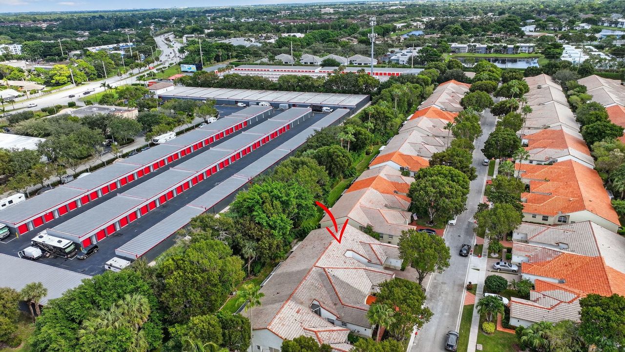 待售: $370,000 (3 贝兹, 2 浴室, 1555 平方英尺)