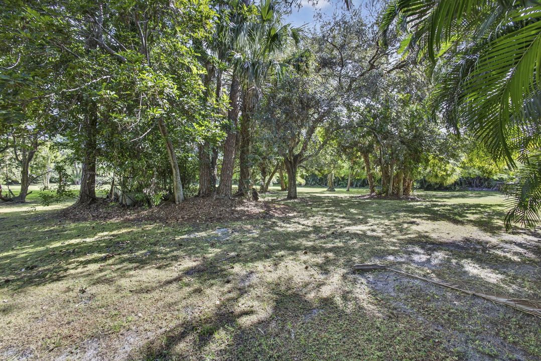 For Sale: $1,350,000 (3 beds, 2 baths, 1917 Square Feet)