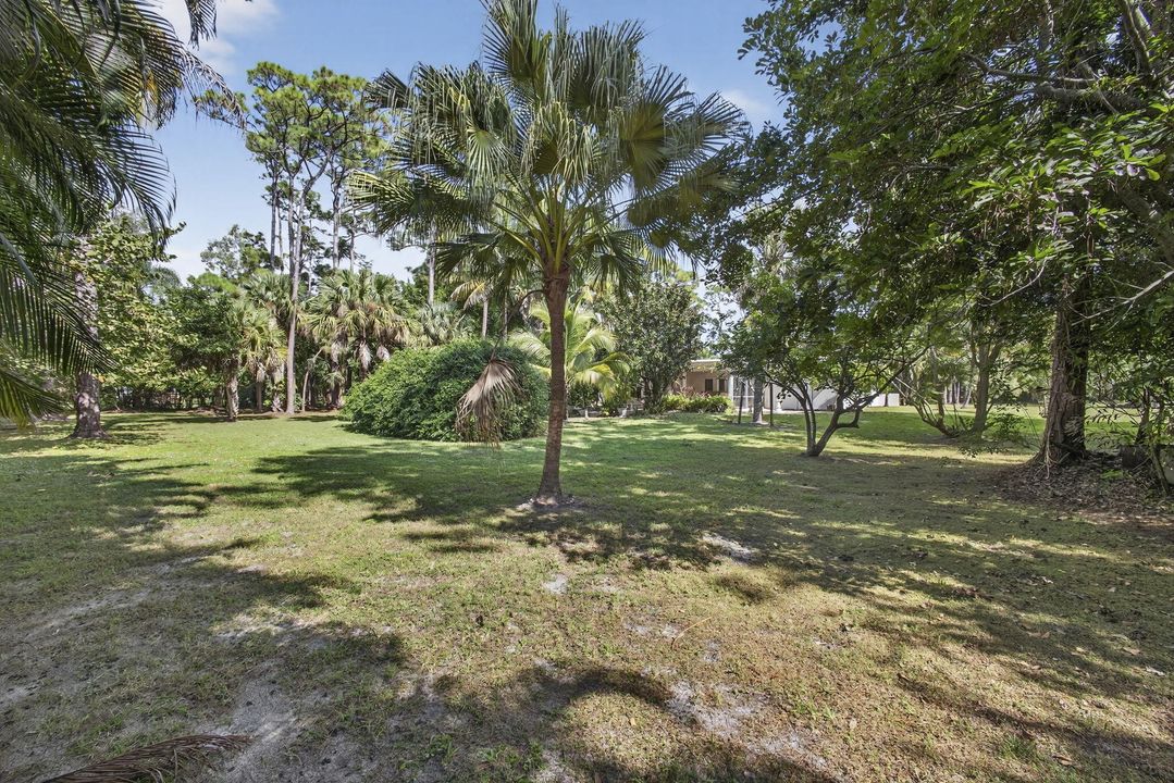 For Sale: $1,350,000 (3 beds, 2 baths, 1917 Square Feet)