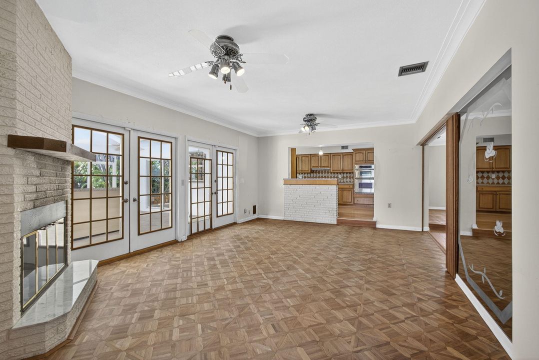 For Sale: $1,350,000 (3 beds, 2 baths, 1917 Square Feet)