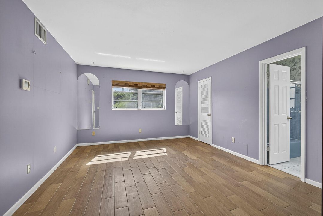 For Sale: $1,350,000 (3 beds, 2 baths, 1917 Square Feet)