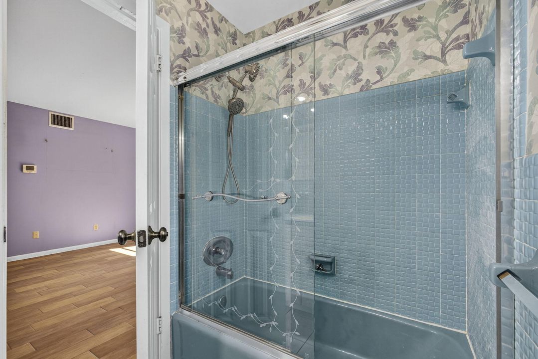 For Sale: $1,350,000 (3 beds, 2 baths, 1917 Square Feet)