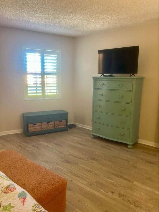 En Venta: $225,000 (2 camas, 2 baños, 1067 Pies cuadrados)