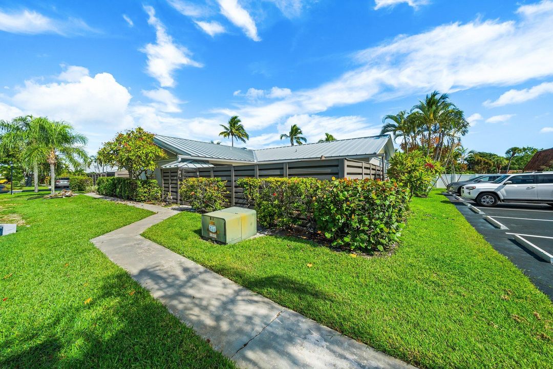 Activo con contrato: $525,000 (2 camas, 2 baños, 1100 Pies cuadrados)