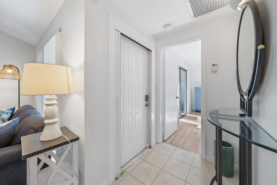 Activo con contrato: $525,000 (2 camas, 2 baños, 1100 Pies cuadrados)