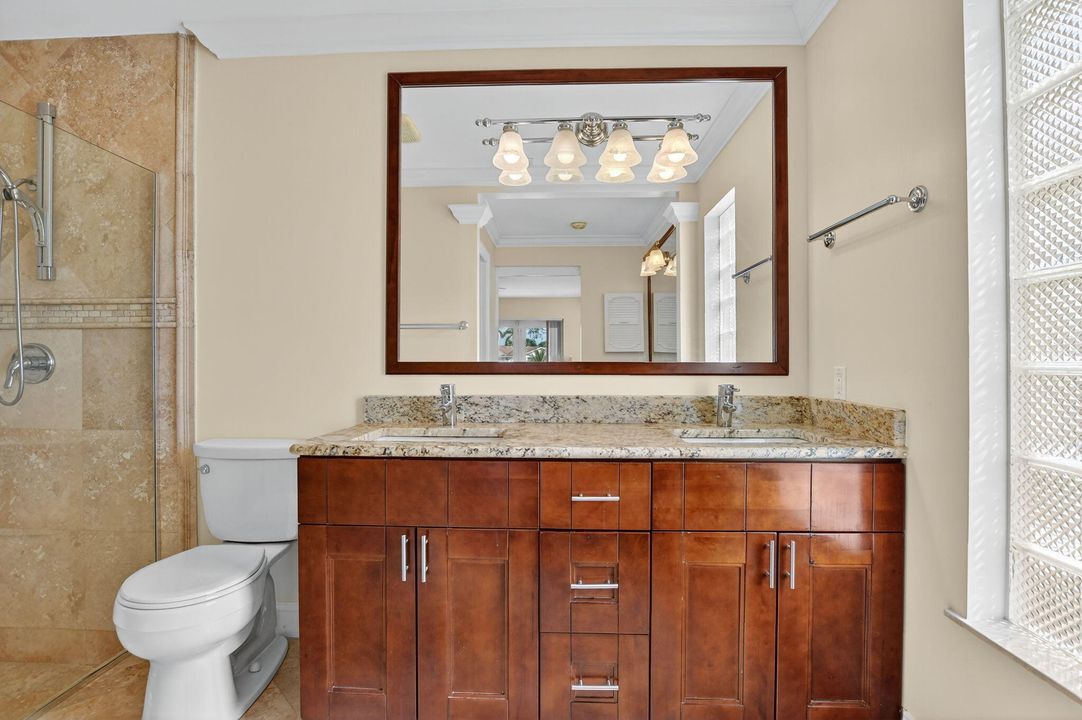 На продажу: $749,000 (3 спален, 2 ванн, 1837 Квадратных фут)