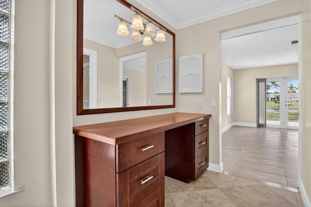 На продажу: $749,000 (3 спален, 2 ванн, 1837 Квадратных фут)