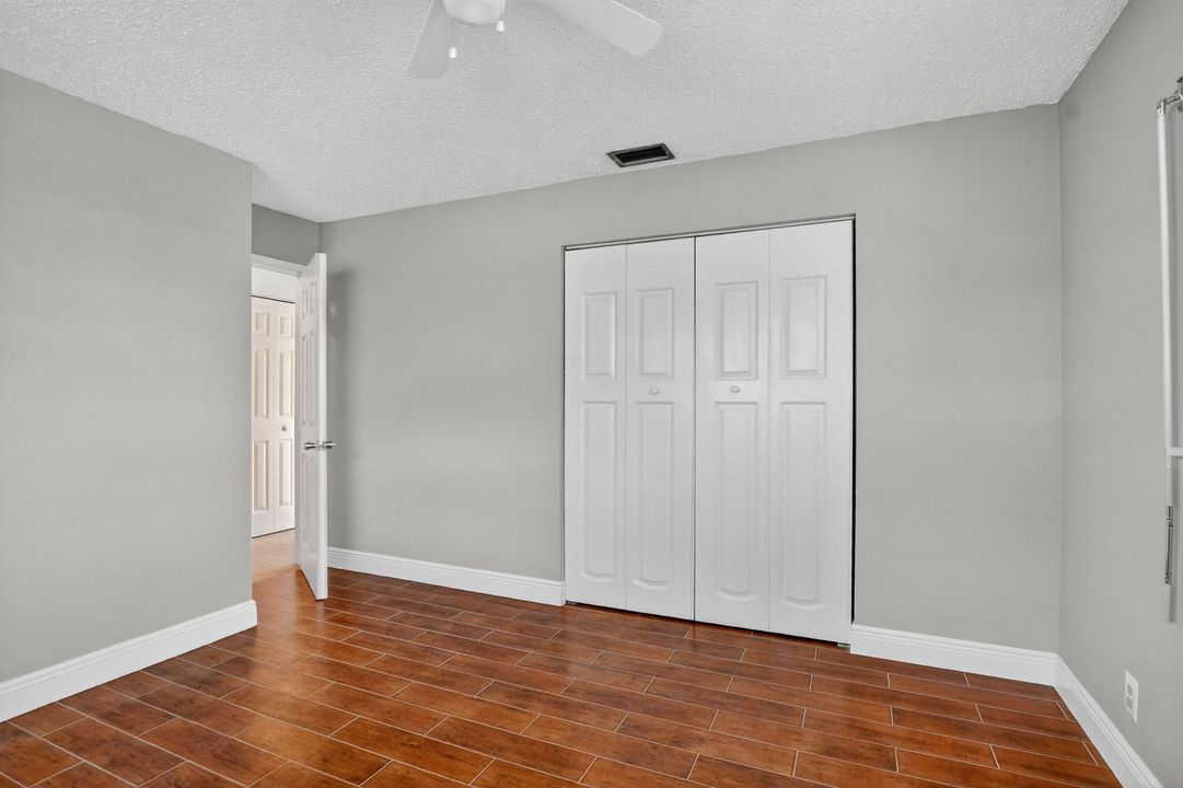 На продажу: $749,000 (3 спален, 2 ванн, 1837 Квадратных фут)