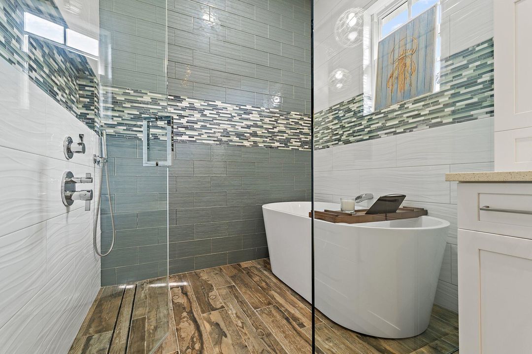 Active With Contract: $1,850,000 (5 beds, 4 baths, 3642 Square Feet)