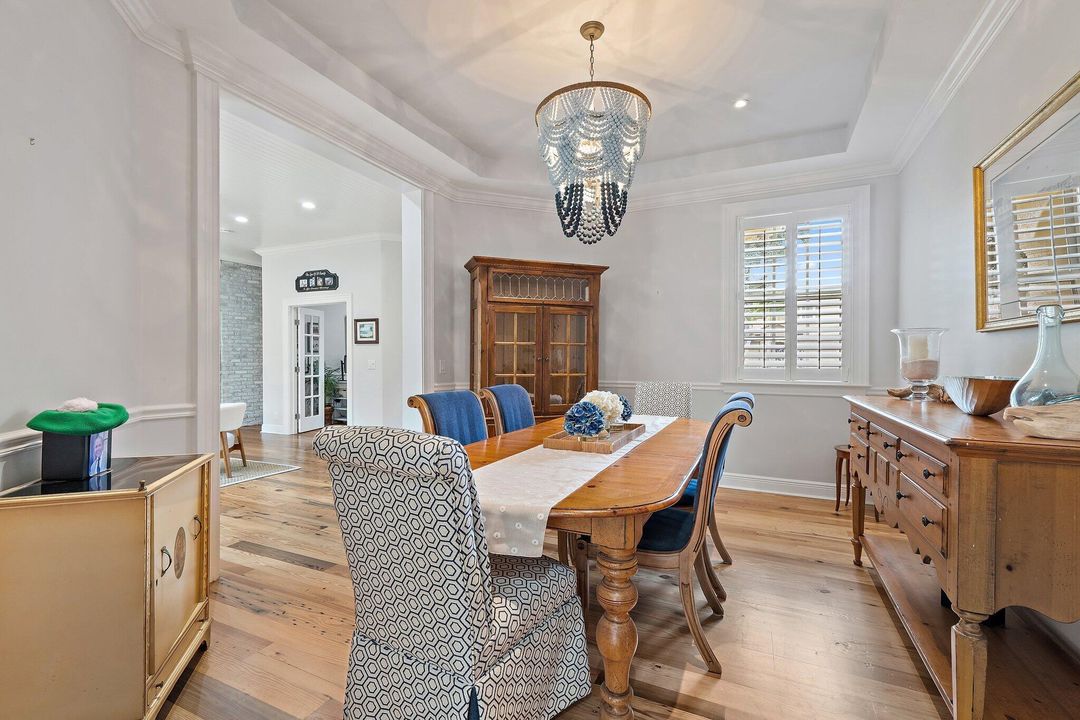 Active With Contract: $1,850,000 (5 beds, 4 baths, 3642 Square Feet)