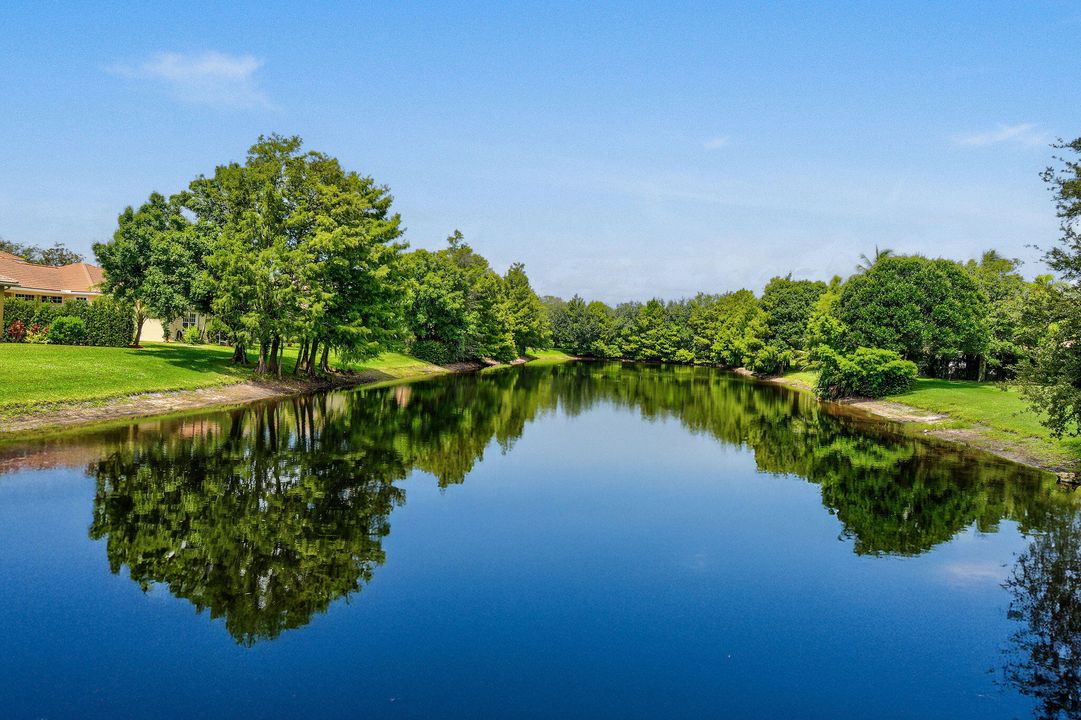 Active With Contract: $1,850,000 (5 beds, 4 baths, 3642 Square Feet)