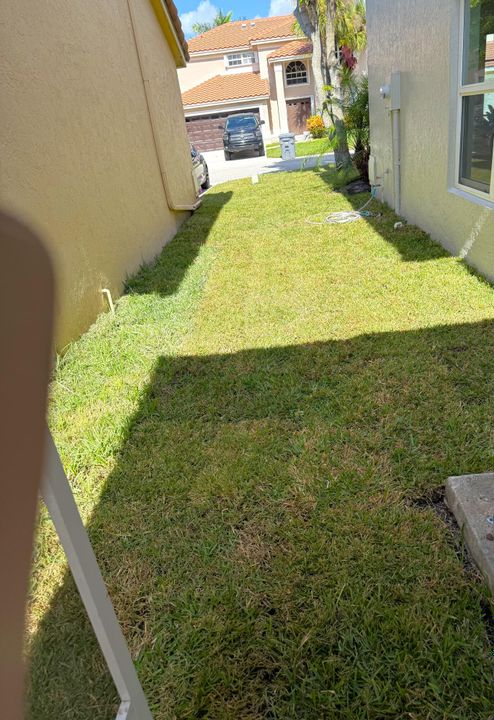 待售: $675,000 (4 贝兹, 2 浴室, 1927 平方英尺)