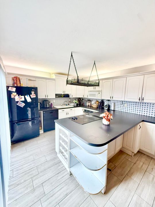 En Venta: $315,000 (3 camas, 2 baños, 1540 Pies cuadrados)