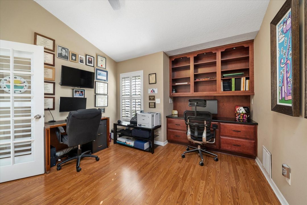 For Sale: $1,240,000 (4 beds, 3 baths, 3853 Square Feet)