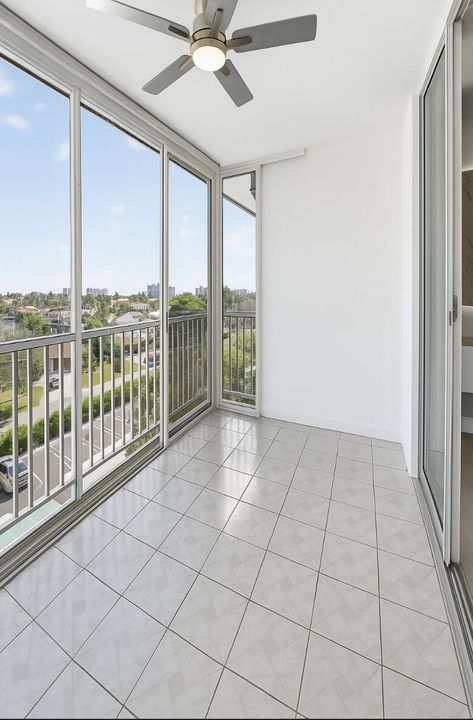 На продажу: $320,000 (2 спален, 2 ванн, 1200 Квадратных фут)