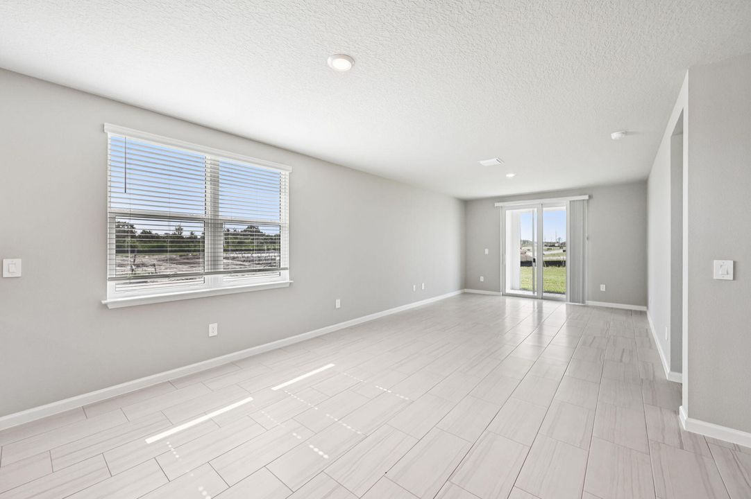 For Sale: $349,990 (3 beds, 2 baths, 1695 Square Feet)