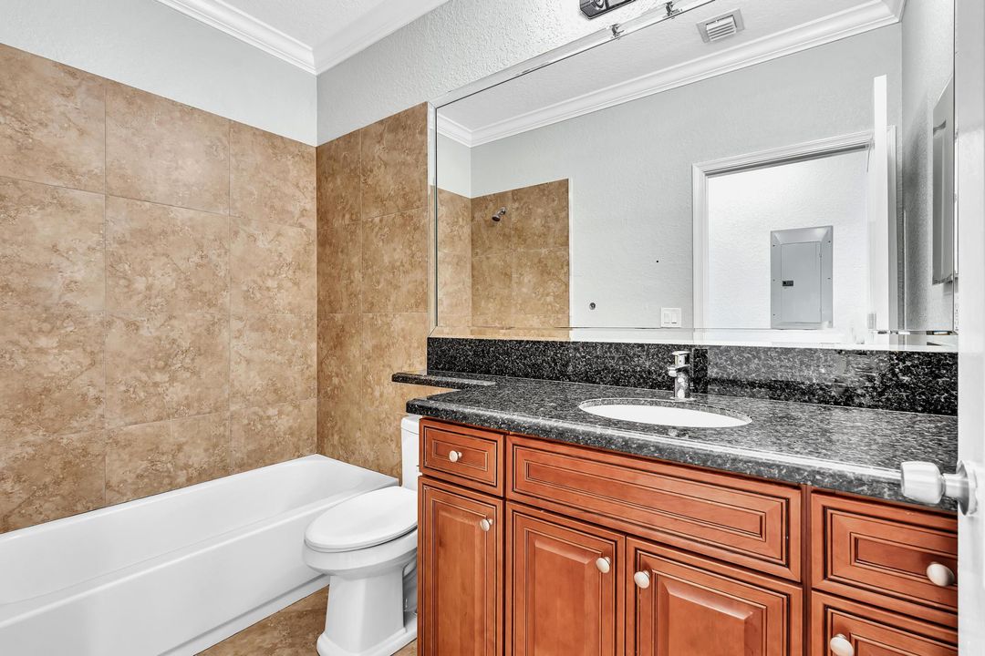 For Sale: $395,000 (3 beds, 2 baths, 1408 Square Feet)