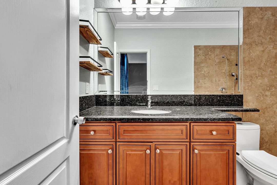 For Sale: $395,000 (3 beds, 2 baths, 1408 Square Feet)