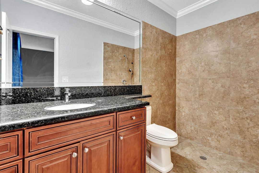 For Sale: $395,000 (3 beds, 2 baths, 1408 Square Feet)