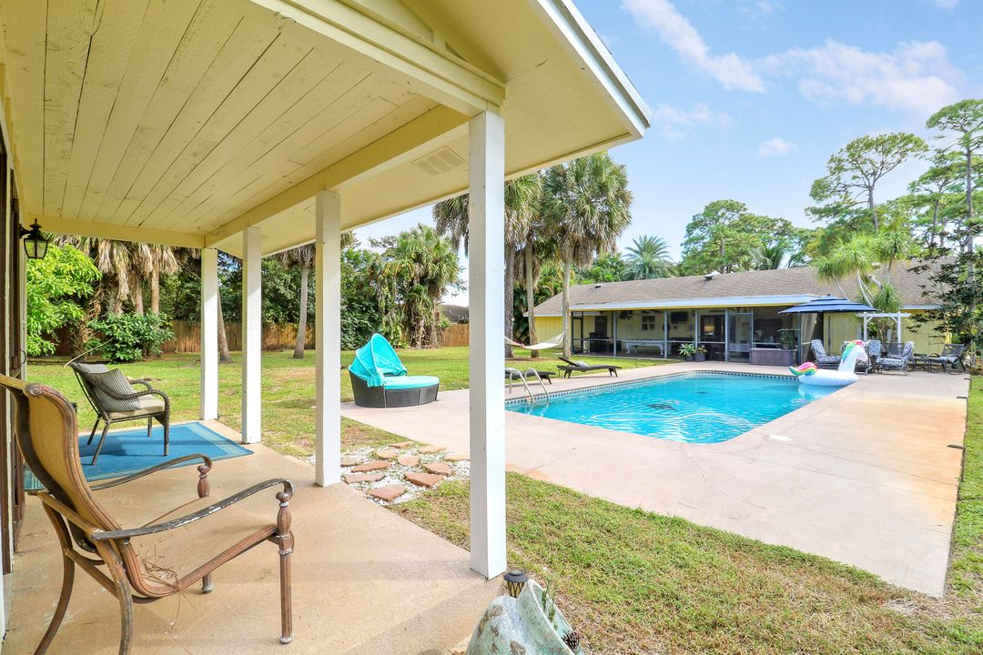 For Sale: $1,250,000 (3 beds, 2 baths, 2432 Square Feet)