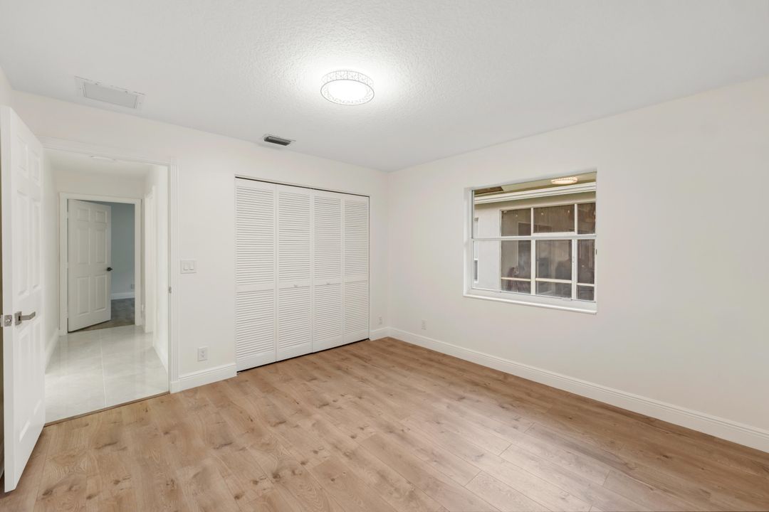 Activo con contrato: $1,099,000 (4 camas, 3 baños, 2805 Pies cuadrados)