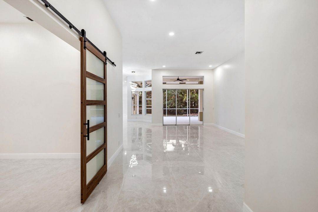 Activo con contrato: $1,099,000 (4 camas, 3 baños, 2805 Pies cuadrados)