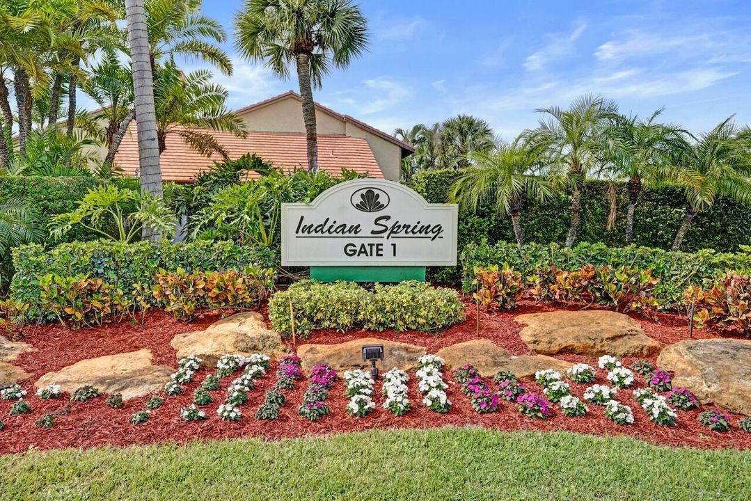 合同活跃: $419,000 (2 贝兹, 2 浴室, 1338 平方英尺)