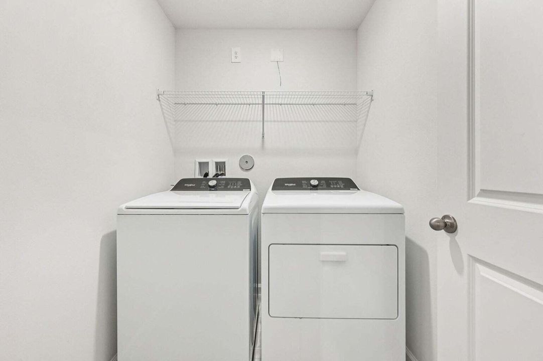 En Renta: $2,450 (3 camas, 2 baños, 1808 Pies cuadrados)