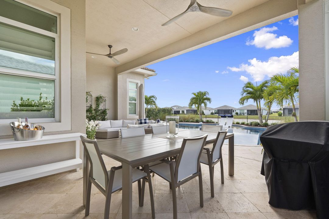 На продажу: $799,900 (3 спален, 3 ванн, 2120 Квадратных фут)