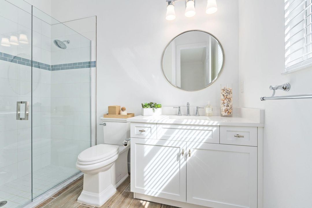 На продажу: $799,900 (3 спален, 3 ванн, 2120 Квадратных фут)